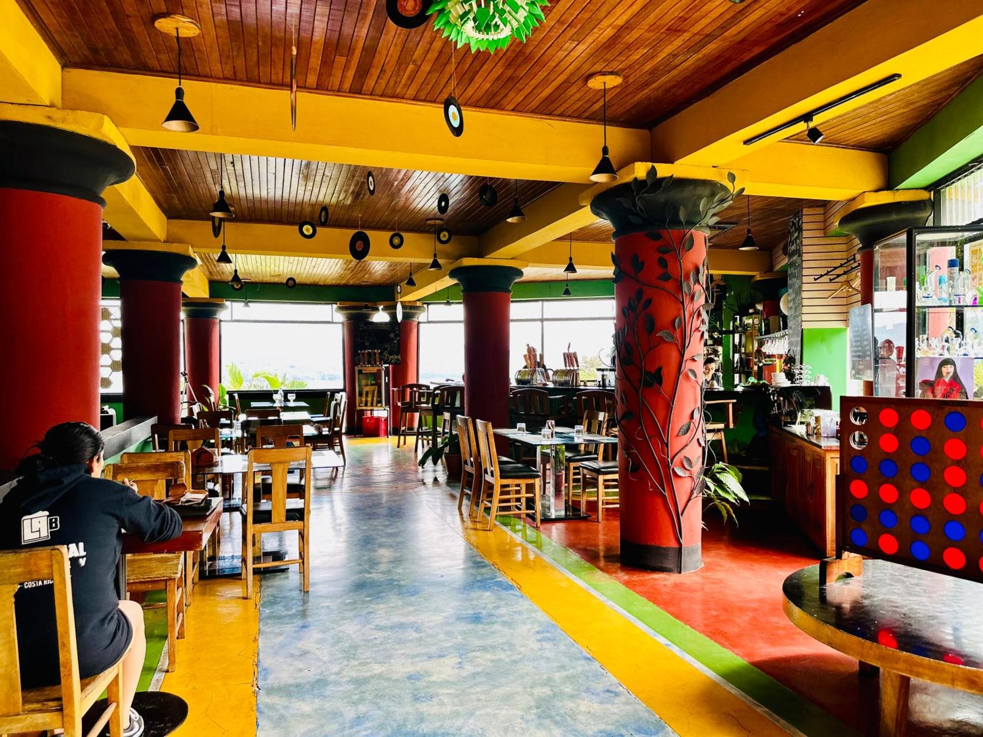 Lake Arenal Brewery & Hotel Tilarán Buitenkant foto